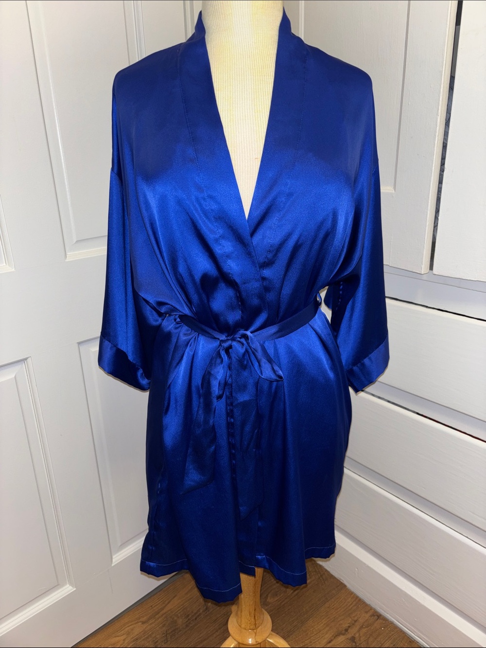 Women's Royal Blue Victoria Secret Set Robe and Slip dress Small